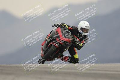 media/Sep-21-2025-Race Pace (Sun) [[98bf33ef95]]/Verified/8-Turn 9 (1135am)/